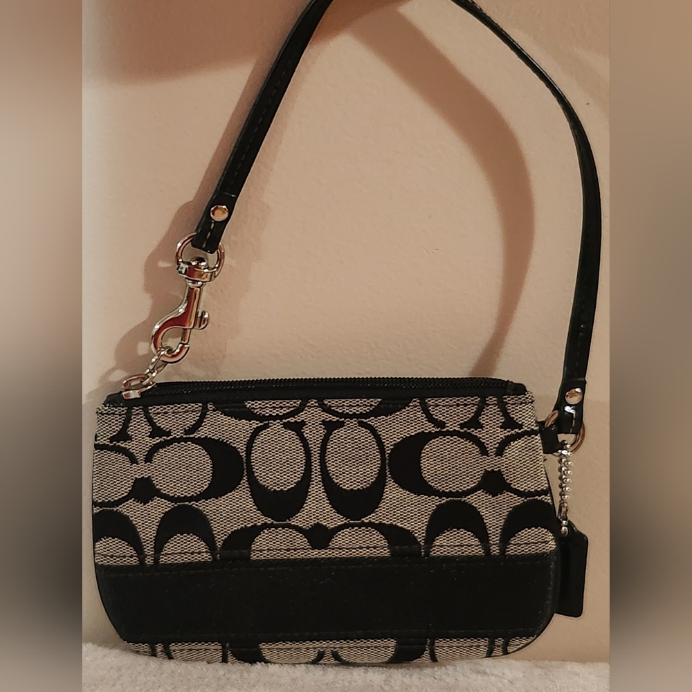Coach Black And Silver Monogram Wristlet Wallet Leather Trim Sparkle Shimmer - Picture 2 of 11